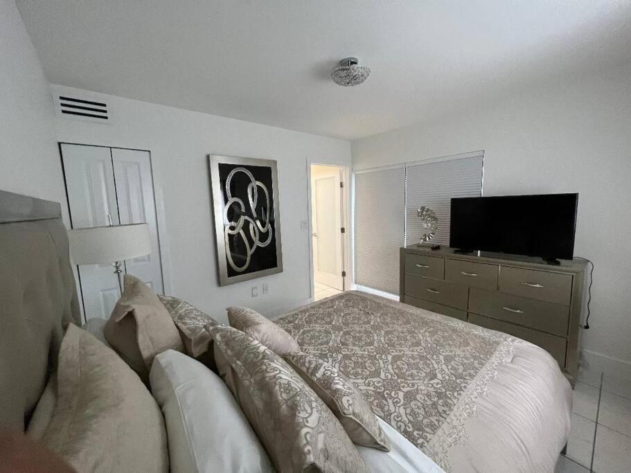 Luxurious And Cozy Townhouse 3 Bedrooms 2.5 Bath Miami Exterior photo